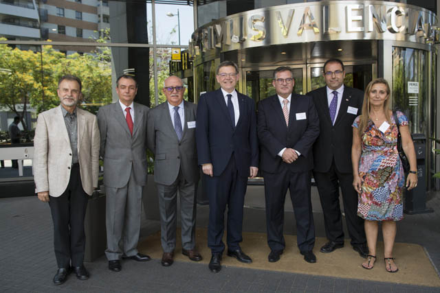 Puig y Navarro acompañaron a Ivefa en la celebración de su 20 aniversario