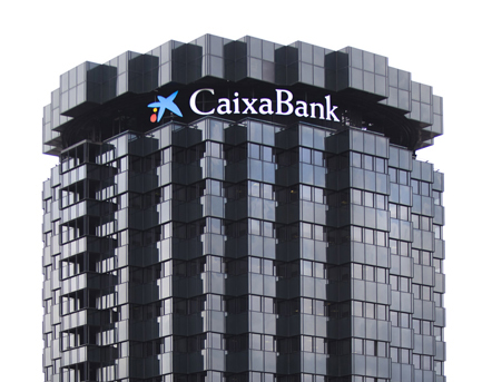 CaixaBank obtiene un beneficio atribuido de 503 millones y destina 7.501 millones a dotaciones