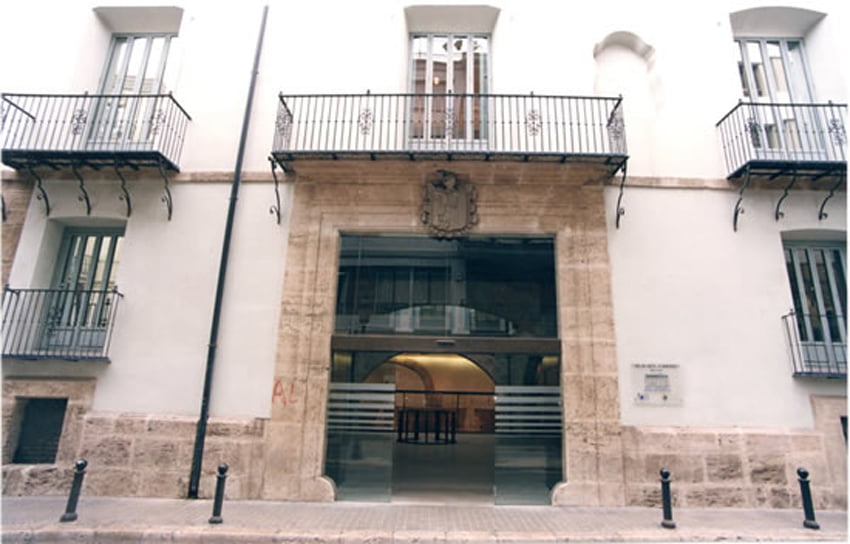 Se presenta en la Bolsa de Valencia la fusión de Natraceutical y Reig Jofre