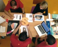 Simbols trabaja en nuevas formas y materiales para crear diseños funcionales