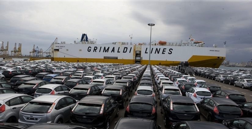 224.000 coches se exportaron a través del Puerto de Valencia entre enero y abril