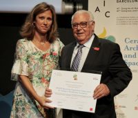 Premio a Ascer por su labor de difusión de la cerámica y su impulso a la industria