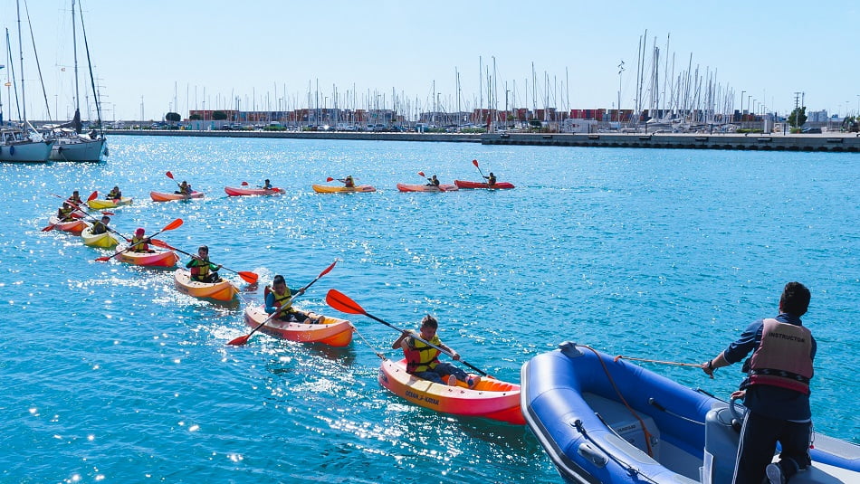 La Marina de València acercará este verano el deporte náutico a la infancia