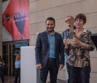 El IVAM entregó el Premio Julio González a Annette Messager
