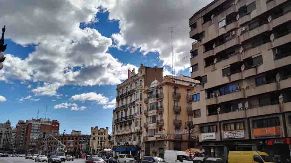 El Banco de España cree que la inversión en pisos por socimis bajará precio de alquiler