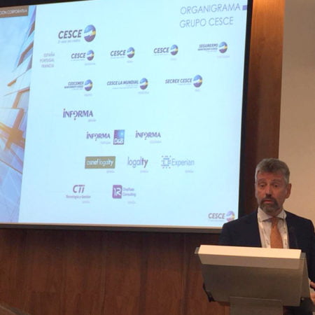 Salazar aprecia incertidumbres que amenazan el comercio internacional