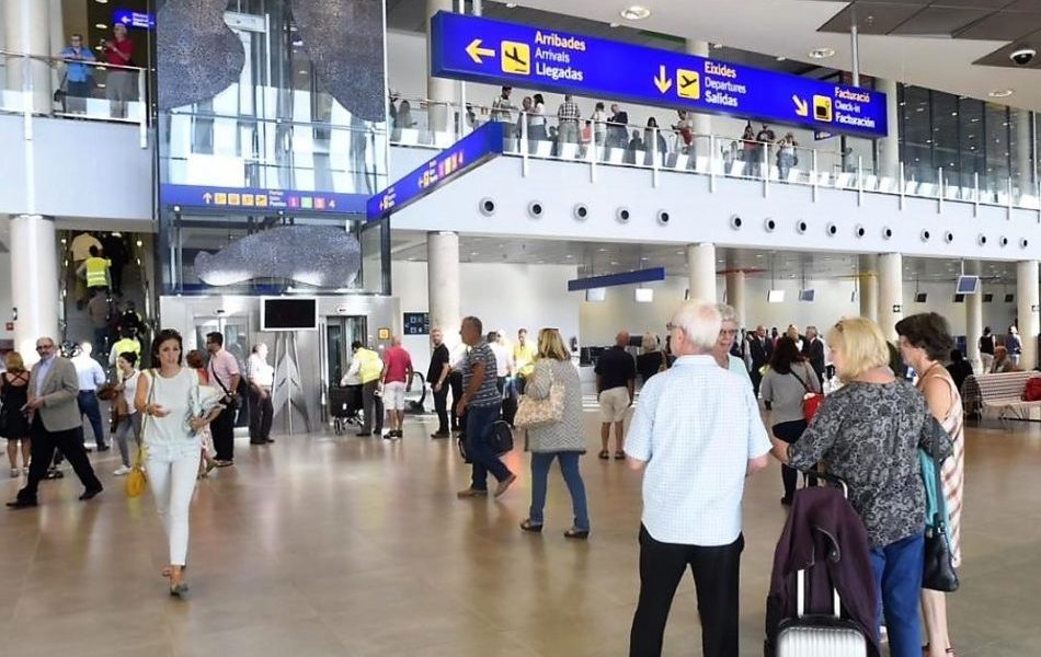 Aerocas anuncia nuevos vuelos a Budapest y Katowice este verano