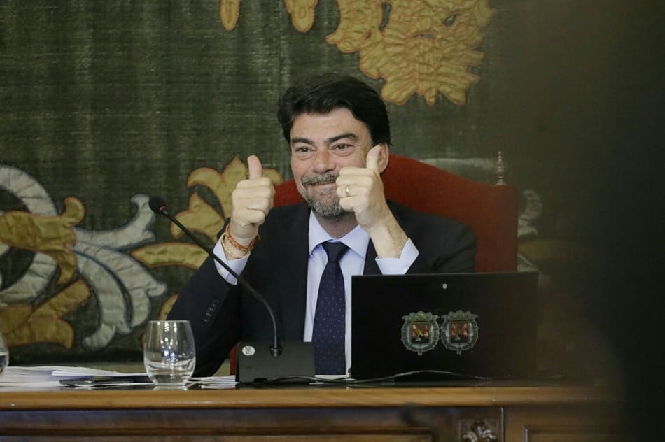 El PP aprueba en Alicante el presupuesto para 2019 a pesar de su clara minoría
