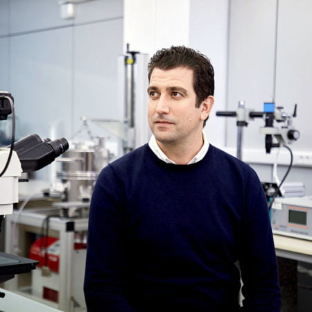 Gonzalo Abellán, el joven científico premiado por la Real Academia de Química