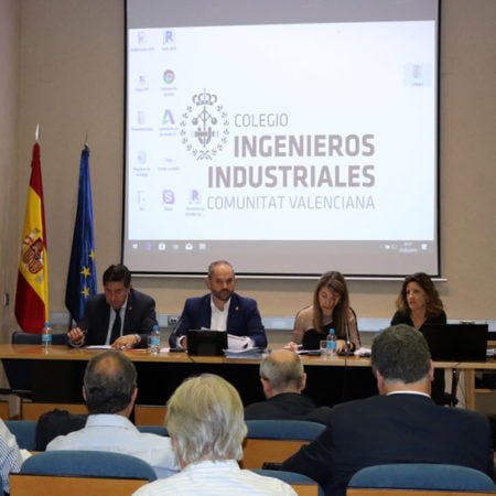 El COIICV lanza la campaña #MásIngenieras para aumentar la presencia de mujeres