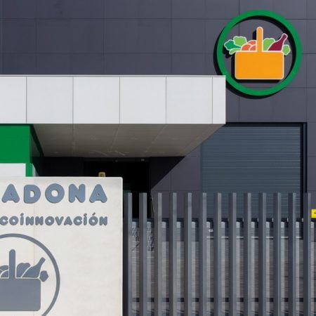 Mercadona incorpora a 2 mujeres en su dirección, de la que salen 3 directores