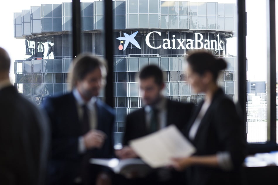 CaixaBank selecciona a un valenciano en su nuevo programa para detectar talento joven