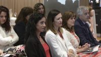 Las mujeres ocupan solo el 22% de los puestos directivos en la Comunitat