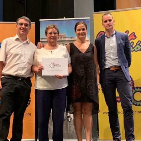 La UA recoge en Alcoy la mención de honor del programa «Ciencia en Acción»