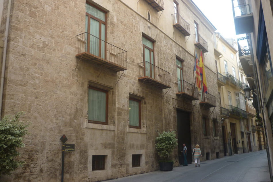Los inmuebles heredados por la Generalitat tienen 13 pretendientes
