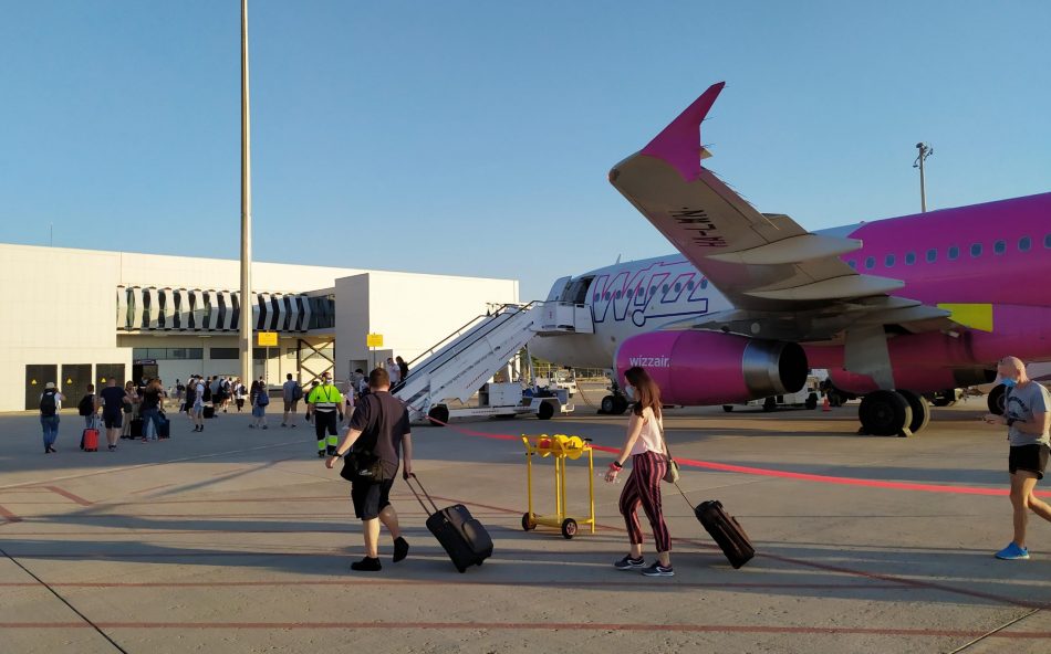 El aeropuerto de Castellón pierde este verano vuelos a  Katowice, Viena y Budapest