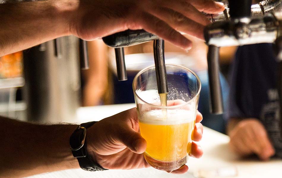 El «mal trago» de las cerveceras de este verano por la covid-19