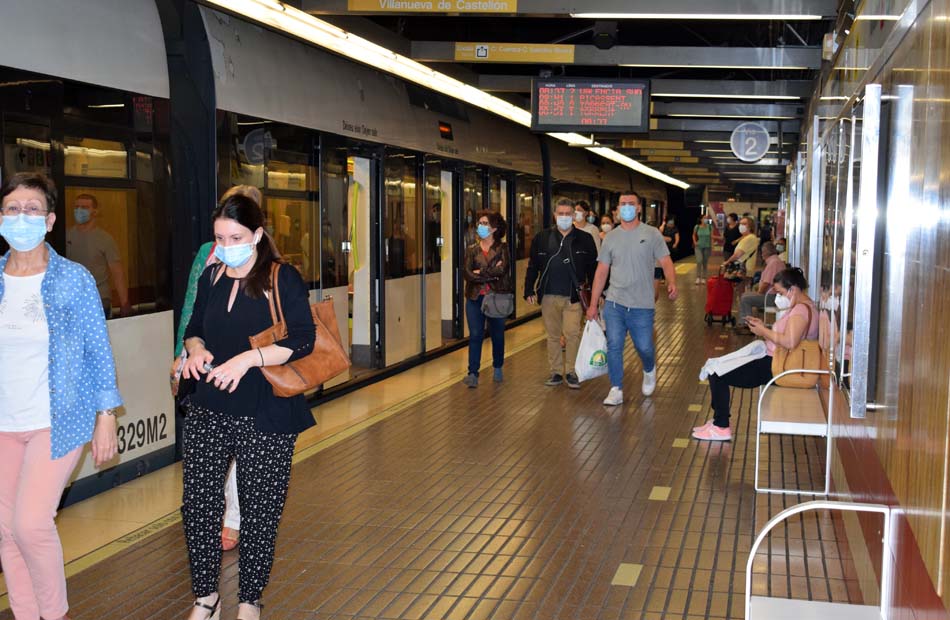 Metrovalencia restablecerá el martes los horarios habituales de metro y tranvía