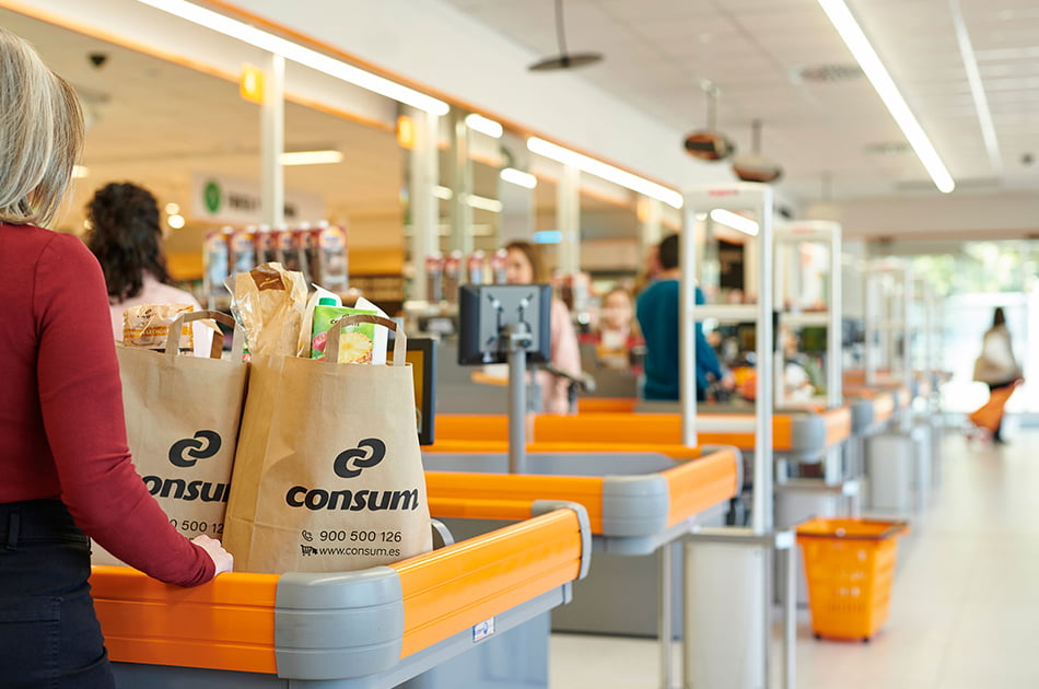 Consum abre dos nuevos supermercados en Burjassot y Bolaños de Calatrava