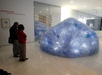 Una isla de 3.600 plásticos lanza un SOS por la contaminación de los mares