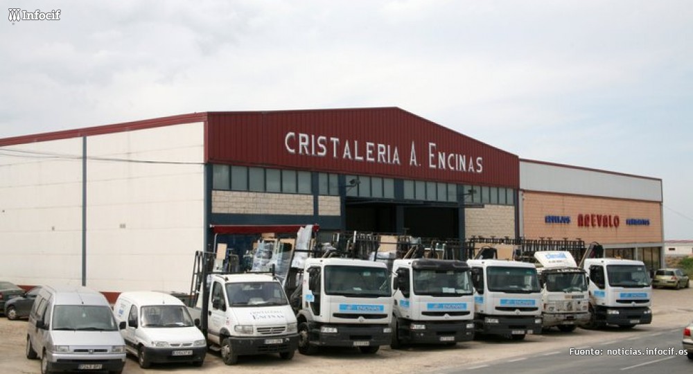 Cristalería Encinas se dedica a la venta e instalación de vidrio en Córdoba