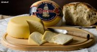 Quexeria Barral es una quesería gallega especializada en la producción de quesos de tetilla