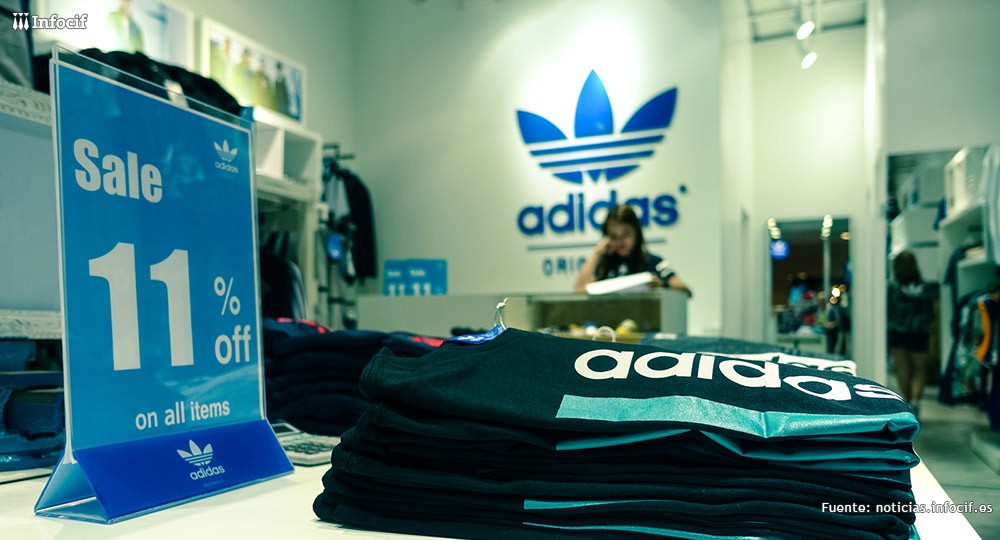 Madurar Corchete tengo sueño Adidas crece en España, nuevas tiendas propias y franquicias para 2016 |  Economía 3