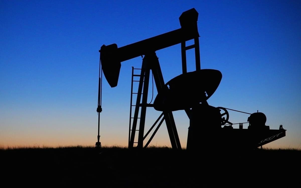 Factores de producción - Extracción de petróleo