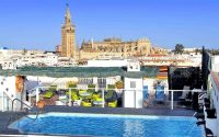 ¿Pagar una habitación de hotel con criptomonedas? Ya es posible en España