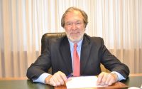 Antonio Carbonell cesa como presidente de Caixa Ontinyent