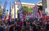 Manifestación en València contra el ERE de Caixabank