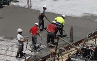 ¿A qué se debe el continuado aumento del coste por hora trabajada?