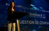 Elisa Valero, directora de Econom&iacute;a 3