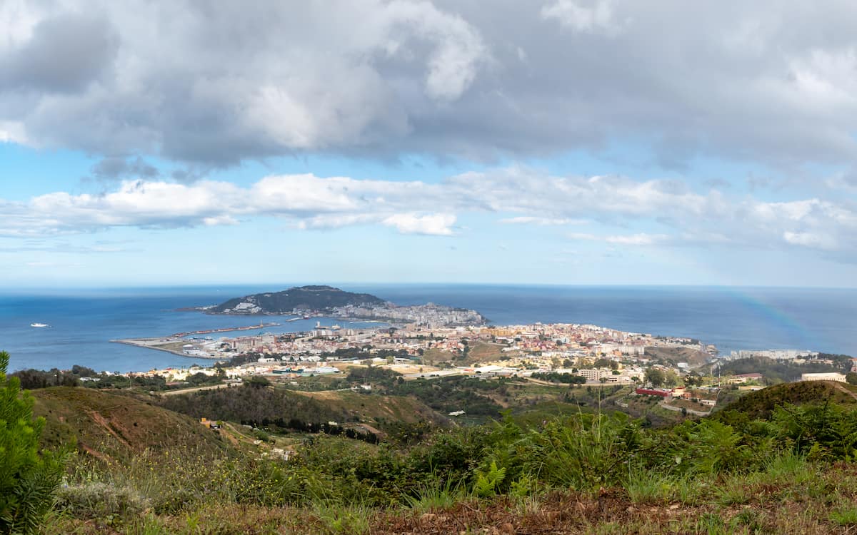 Paisaje de la costa de Ceuta
