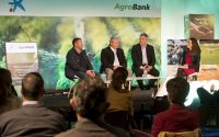 Más de 150 personas vinculadas al sector agrario se han reunido en la ‘Jornada AgroBank Digitalización e innovación en el uso del agua’.