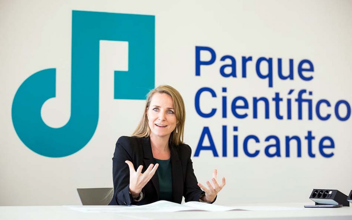 Olga Francés, directora del Parque Científico de Alicante