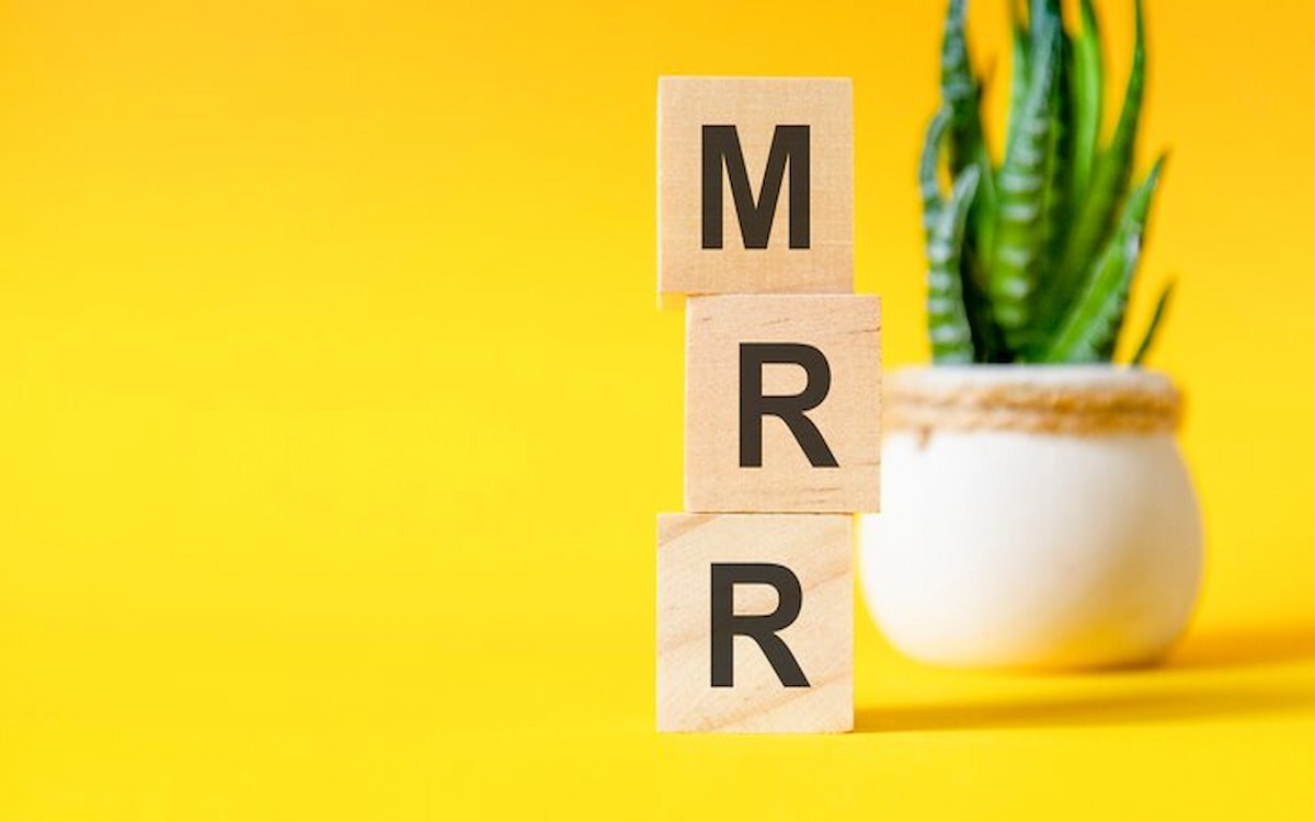 MRR (ingreso mensual recurrente)