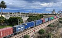 El tráfico de contenedores por tren en el Puerto de València crece un 10,24%