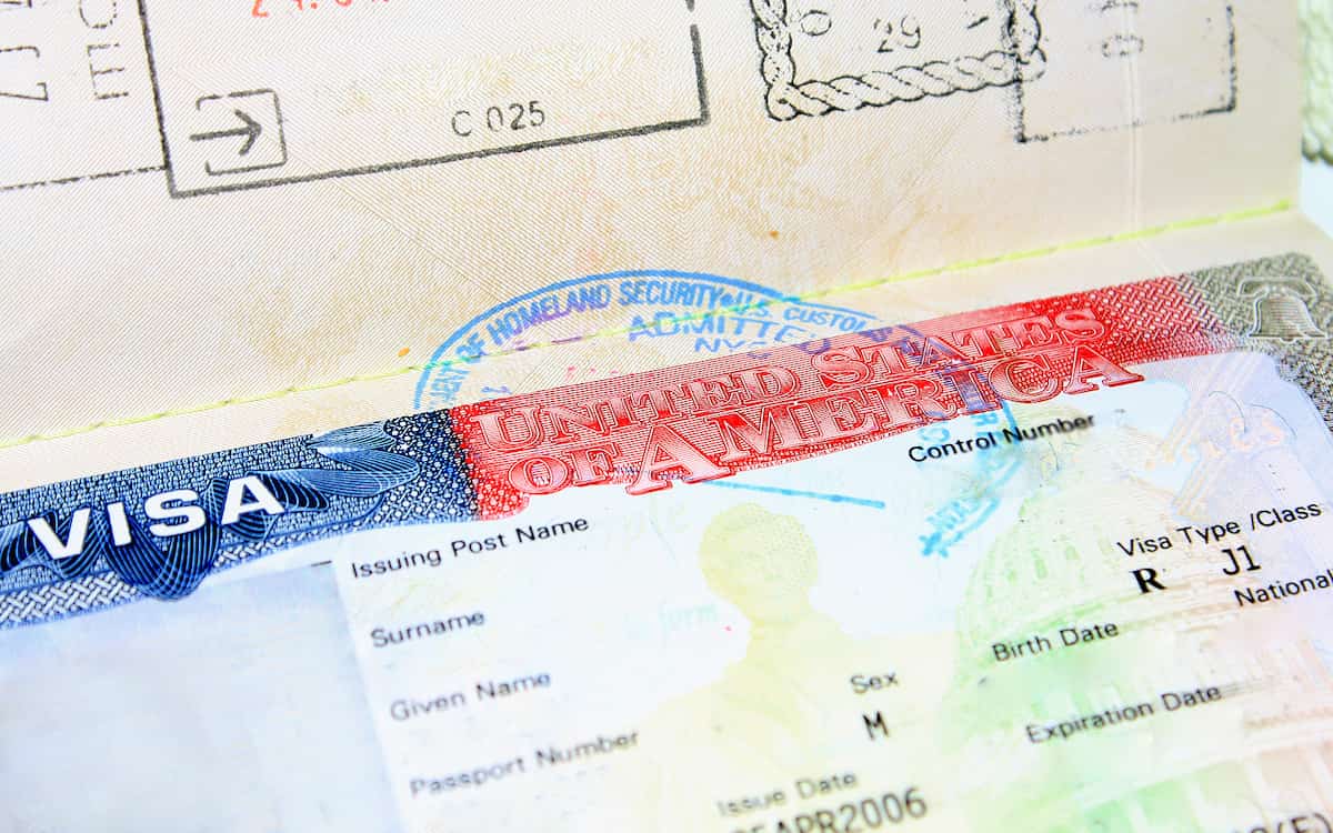 La Visa J-1: Una alternativa ideal para viajar y estudiar en Estados Unidos
