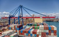 El Puerto de València modera la tendencia a la baja de los fletes de exportación