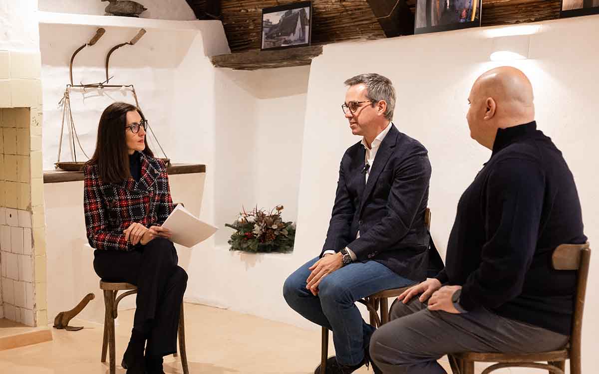 Elisa Valero, Nuño Arroyo y David Martínez