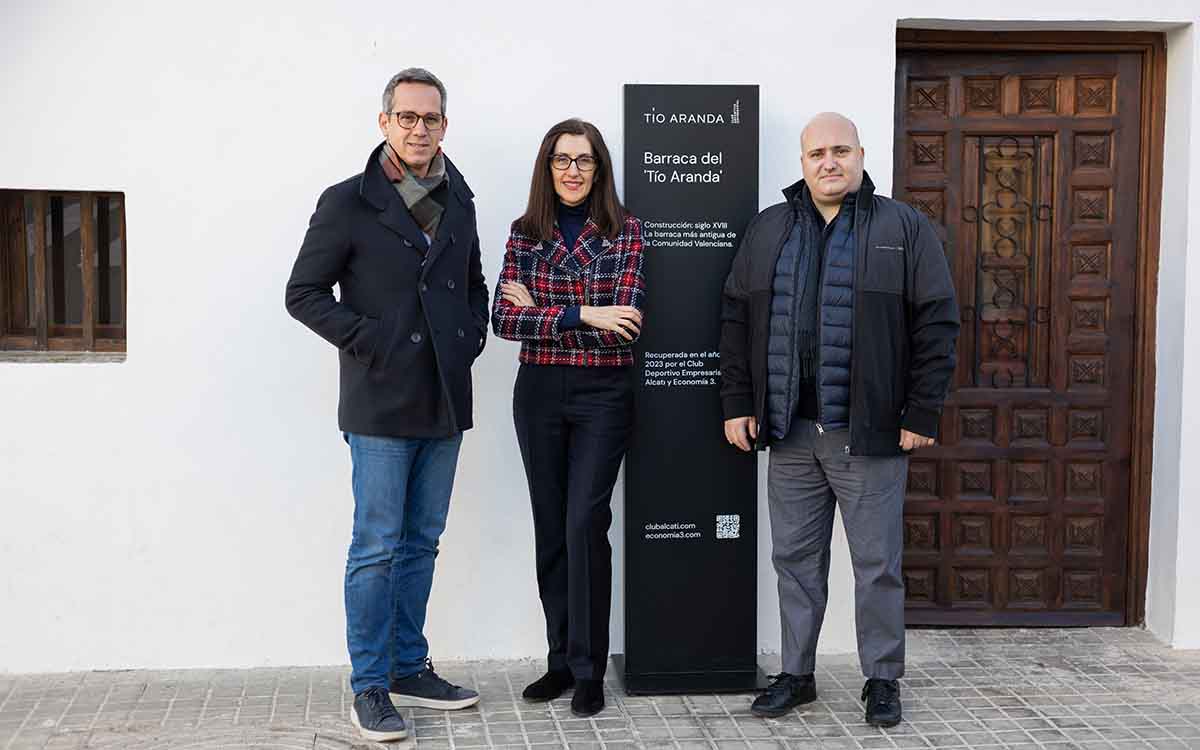 Nuño Arroyo, Elisa Valero y David Martínez