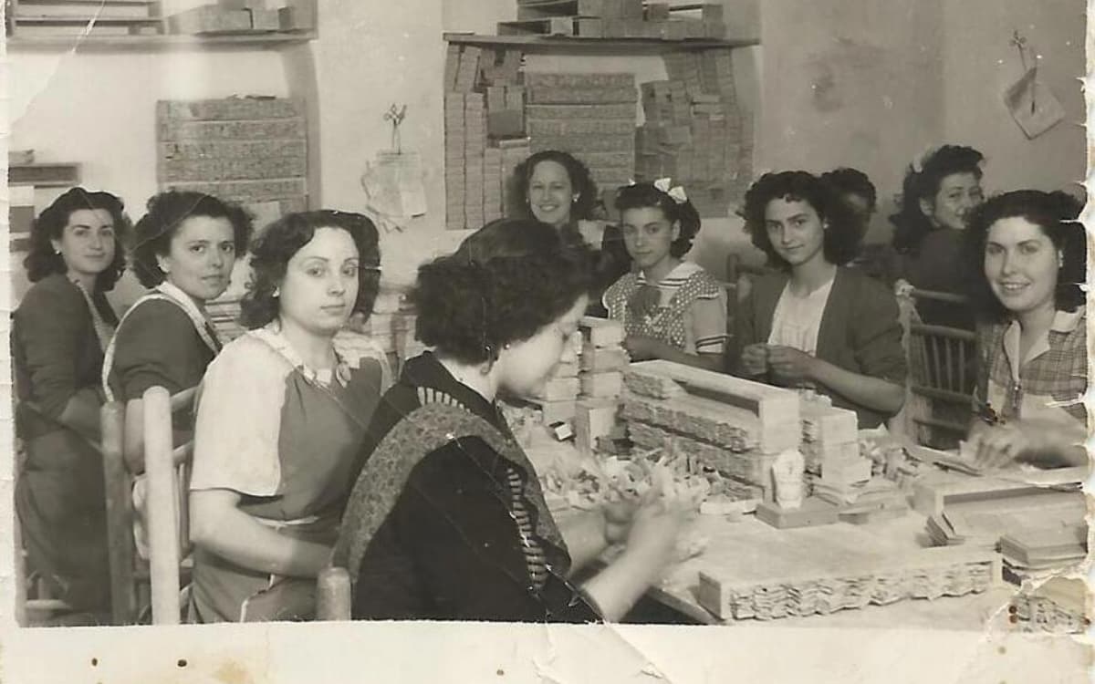 Trabajadoras de la antigua fábrica de El Tigre. 