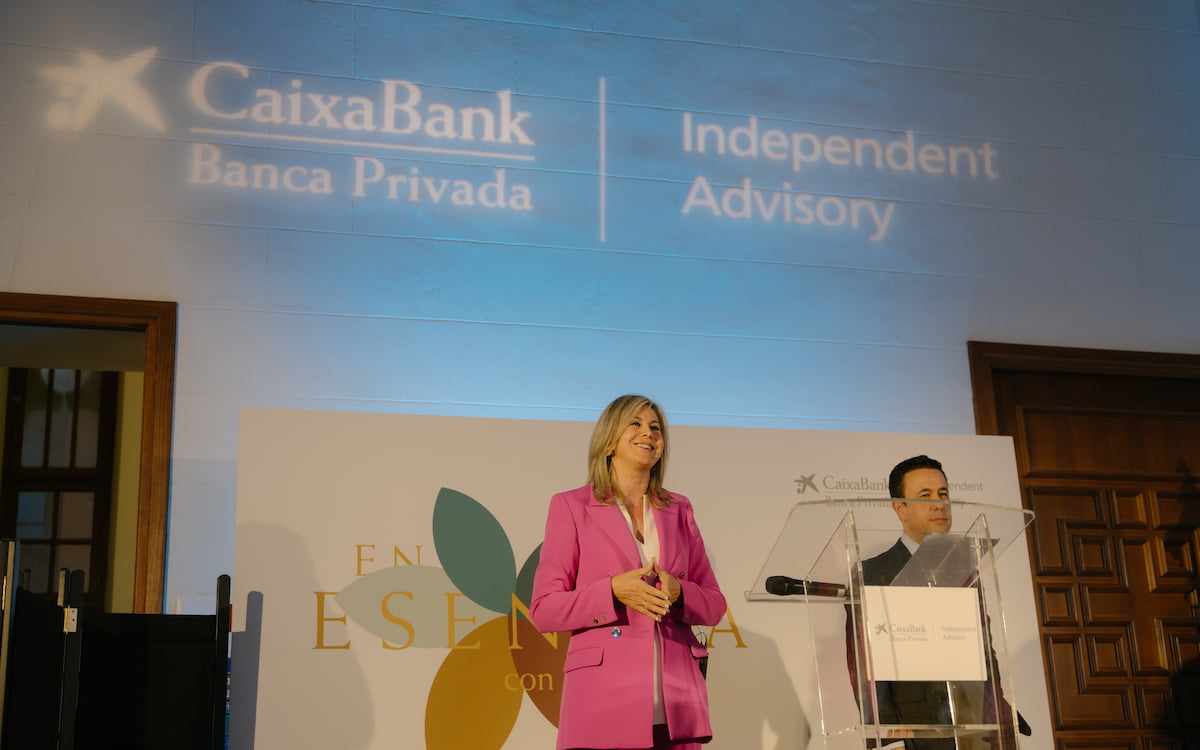 Olga García, directora territorial de Caixabank en la Comunitat Valenciana y Región de Murcia