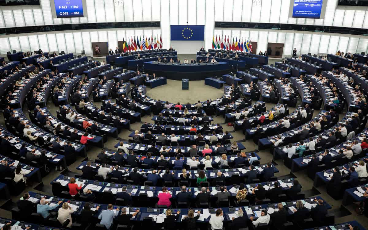 ¿Por qué la Eurocámara aprueba que la UE salga del Tratado de la Carta de Energía?