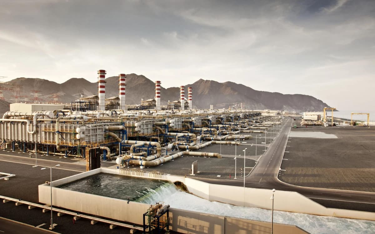 Qué es Taqa, la compañía energética emiratí que busca hacerse con Naturgy
