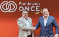 Bumerania acuerda con Fundación ONCE aprovechar la robotización para la inclusión social