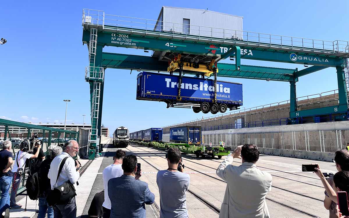 Autopista ferroviaria Valenciaport (3)