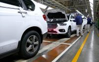 La producción de coches en la UE crece un 0,3%, mientras China sube un 10,4% en 2025