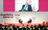 Felipe González en AVE: Facilitar la vida a los valencianos es hacerse un favor”